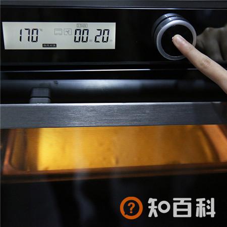 一抹最治愈的绿：抹茶提拉米苏做法大全