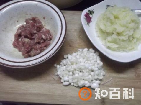 金针菇肉末盖土豆泥做法大全