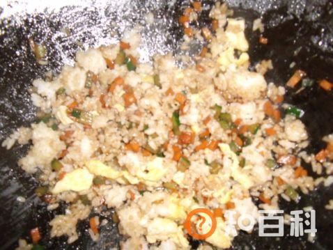 三色炒米饭做法大全