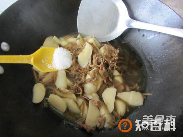 明油笋干菜煮茭白做法大全