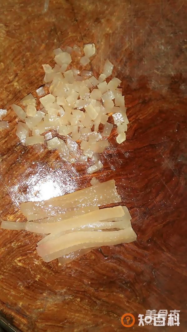双色肉皮冻做法大全