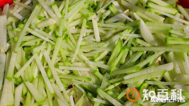 怎样腌制萝卜干,青萝卜如何腌制成萝卜干？