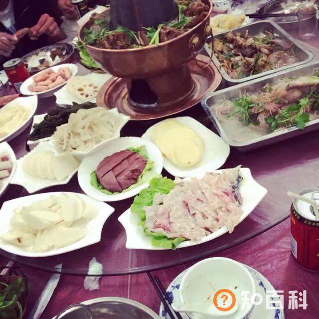什么是羊蝎子,北京的羊蝎子到底是个什么菜？