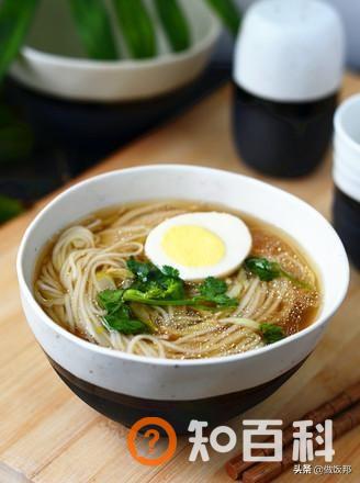 白灼生菜的做法,炒青菜怎么做更翠绿漂亮？